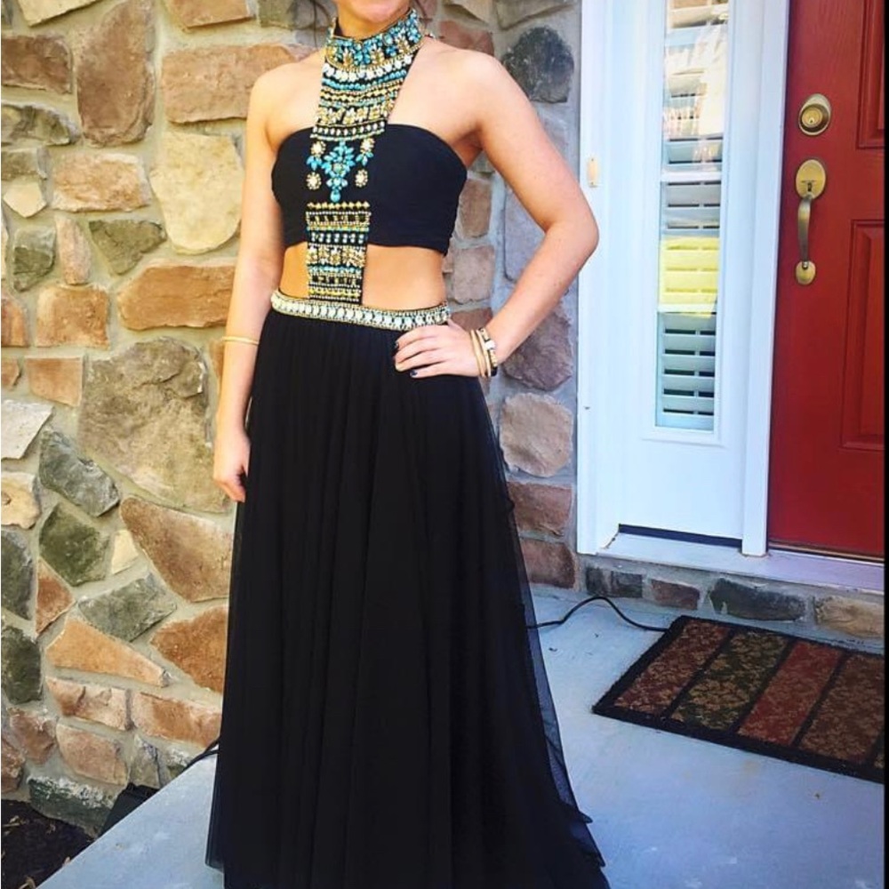 SHERRI HILL PROM DRESS